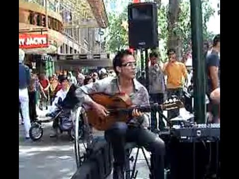 Santos Band Busking in Bourke St Mall, Melbourne, 2004c, with Alejandro Florez and Juanito Martinez