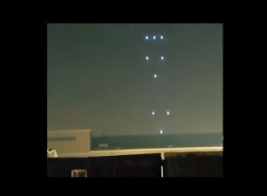 Mystery Lights Are Going Into Ocean Off New Jersey Coast, Police Don’t Know What to Do!